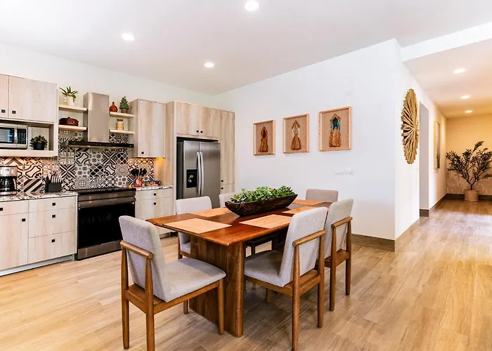 Inviting 2br In Mavila At Quivira *